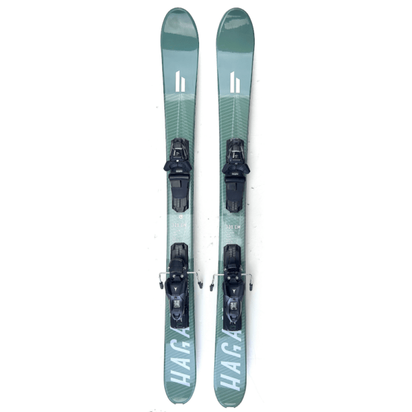 Hagan Adult short skis with atomic bindings