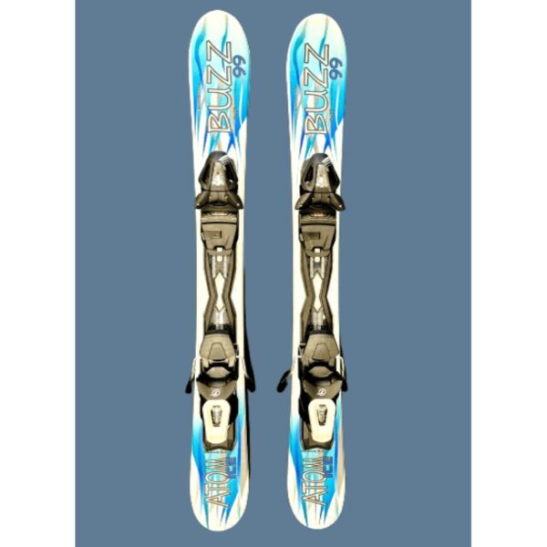 Buzz Atom Ice 99 cm skiboards with tyrolia bindings