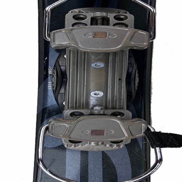 Salomon SB10 snowblades bindings closeup